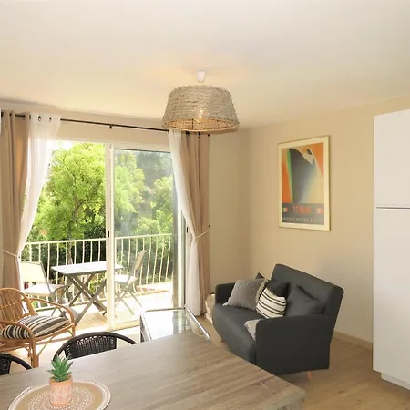 Appartement Hyrondelle Grimaud